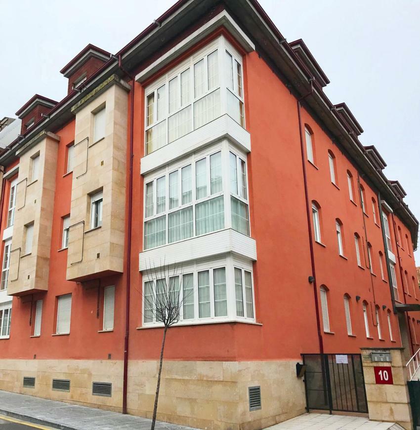 Апартаменты Llanes Deluxe Экстерьер фото